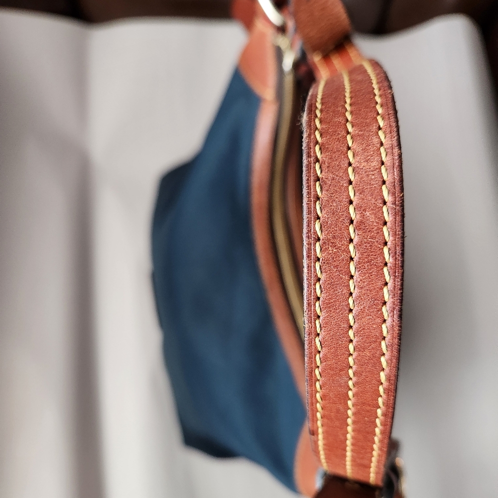 Dooney & Bourke Nylon Navy Blue Erica Shoulder Bag - Picture 8 of 12